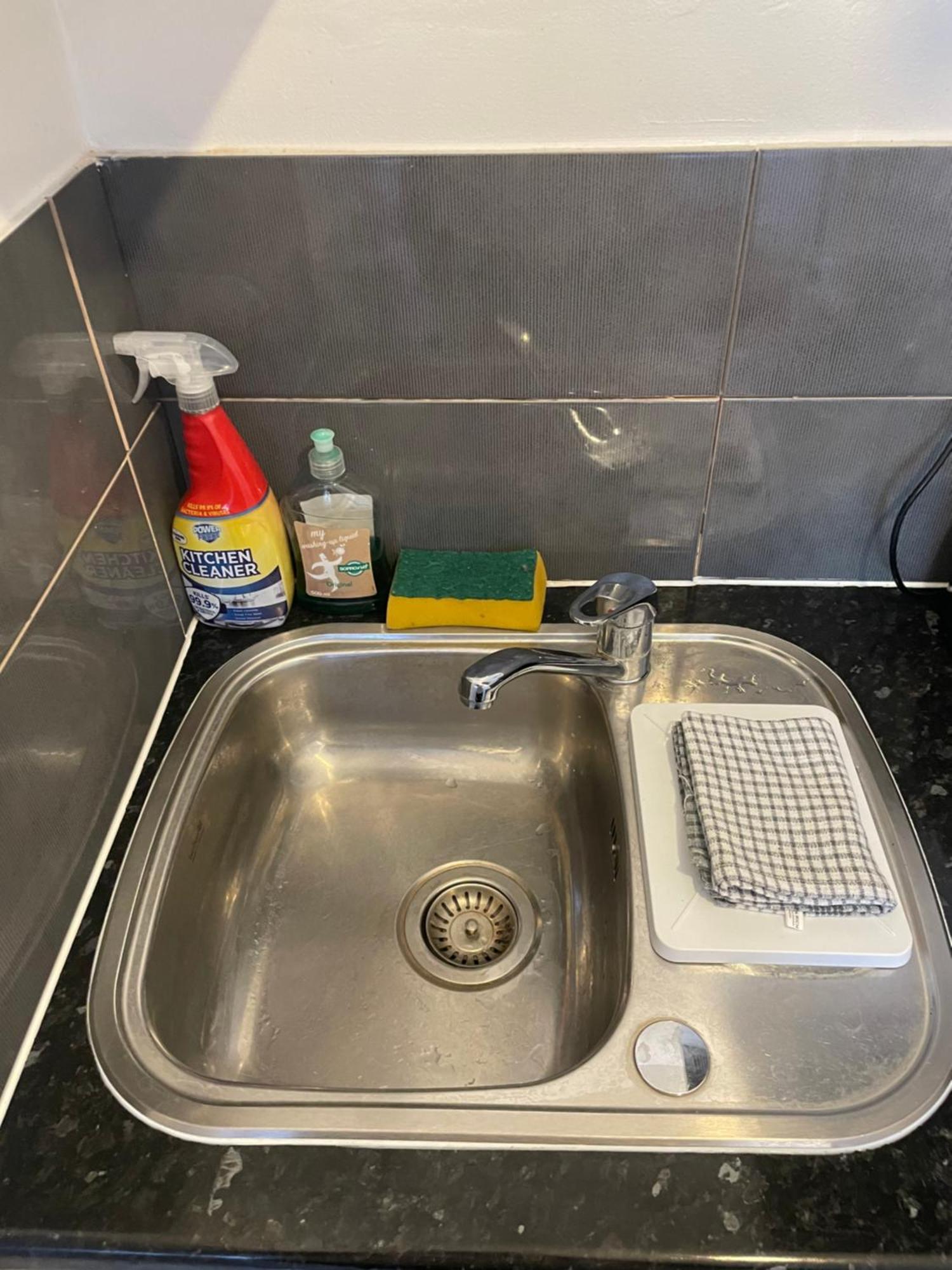 Fantastic Studio, Private Bathroom And Mini Kitchen. Thamesmead  Ngoại thất bức ảnh